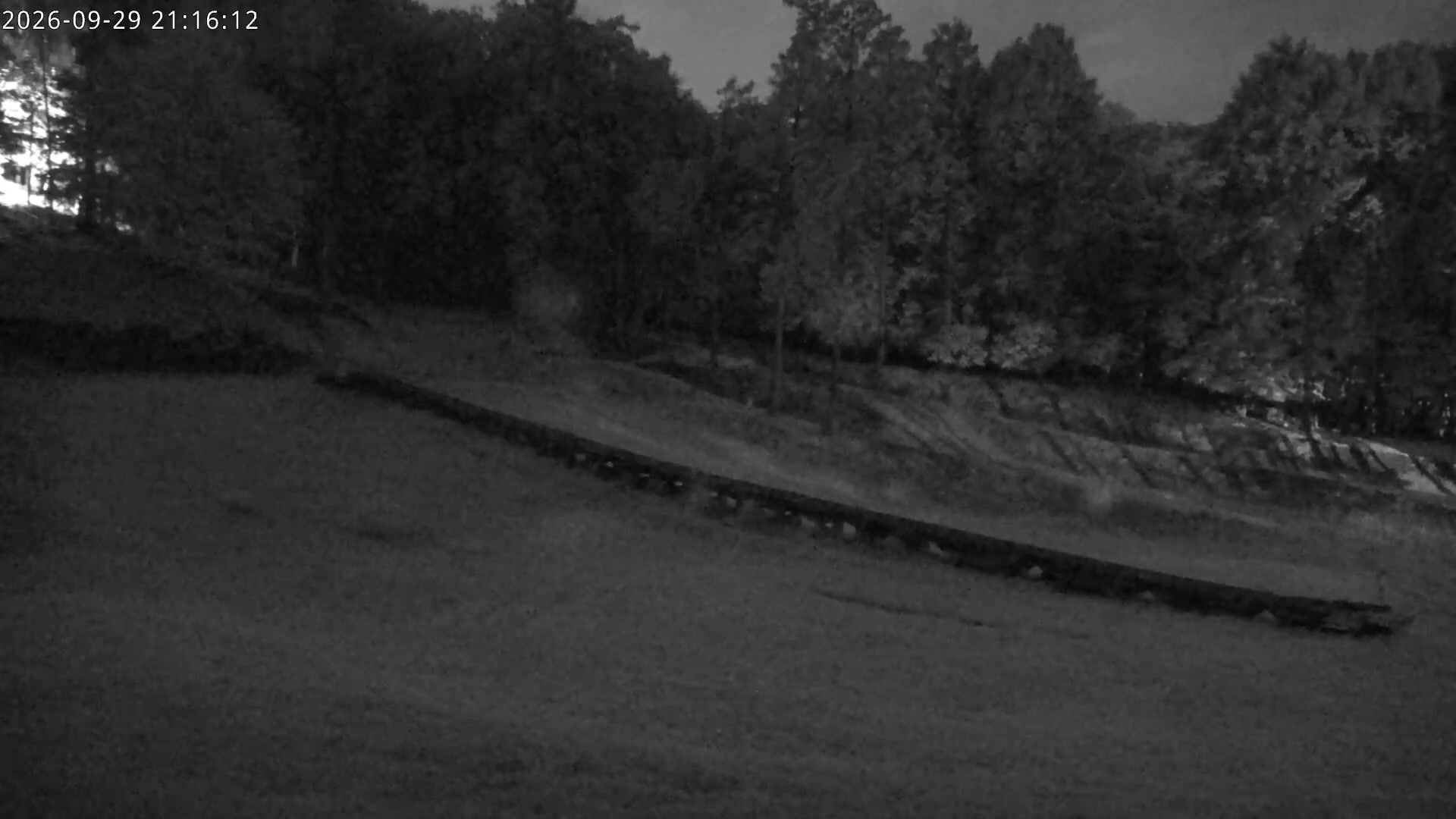 Hunter KIDS PARK snow cam captured at 29 September 2026 at 10:58 pm GMT+9