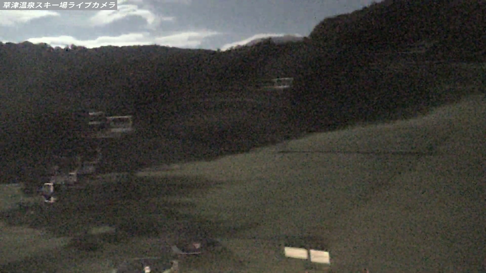 Kusatsu Onsen Tengu Base Area snow cam captured at 22 September 2026 at 11:53 pm GMT+9