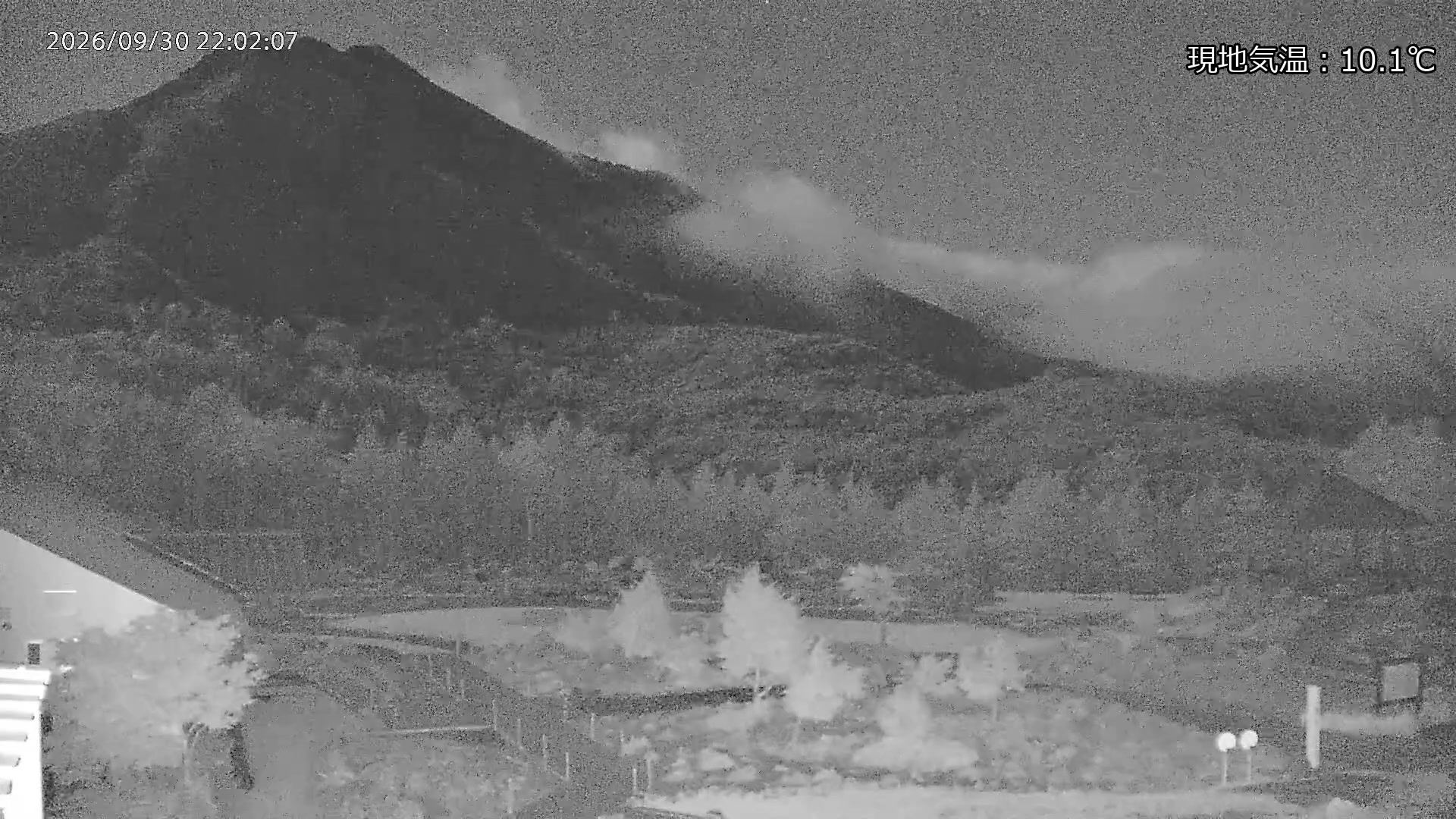 Marunuma Kogen Ropeway Summit Station · 2,000m snow cam captured at 30 September 2026 at 10:57 pm GMT+9