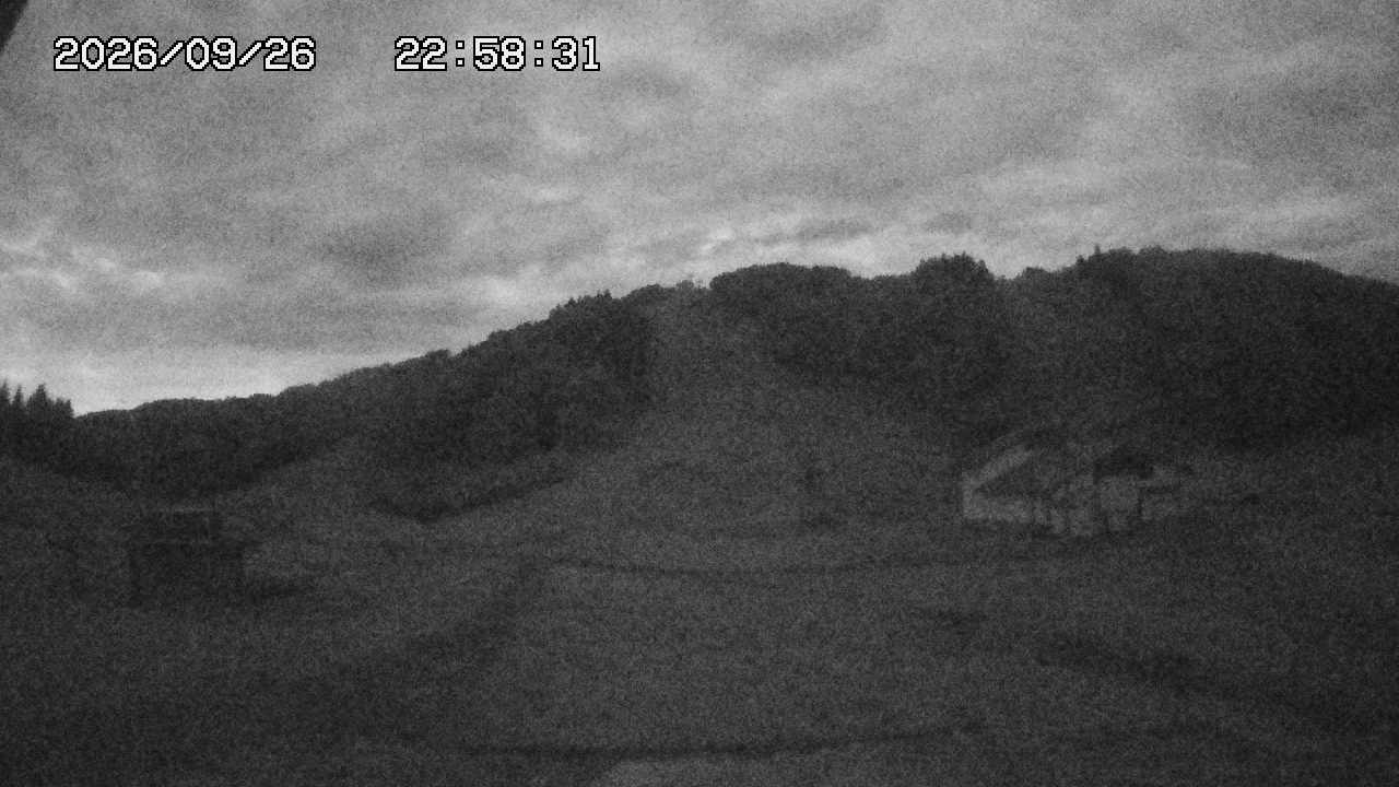 Gala Yuzawa North Area · Broadway Course snow cam captured at 26 September 2026 at 11:25 pm GMT+9