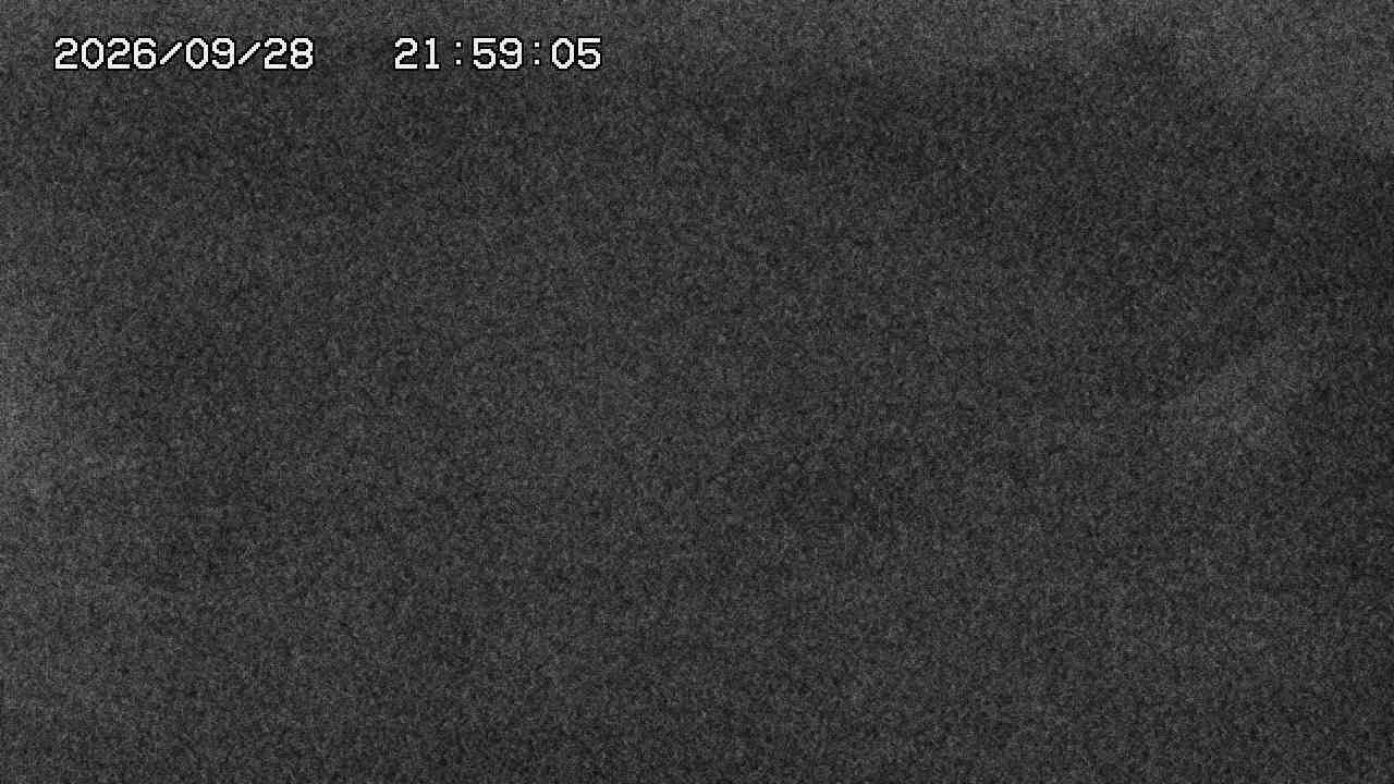 Gala Yuzawa Central Area · Gigi Course snow cam captured at 28 September 2026 at 11:00 pm GMT+9