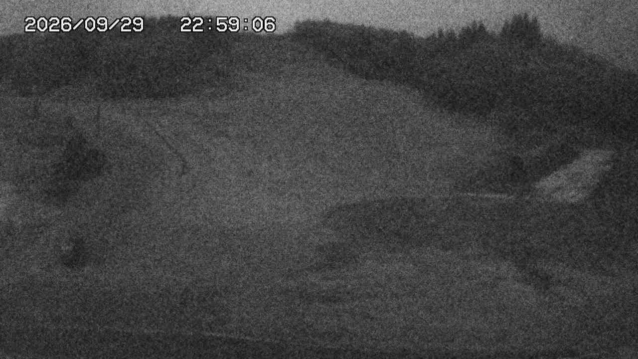 Gala Yuzawa Central Area · Gigi Course snow cam captured at 29 September 2026 at 11:59 pm GMT+9