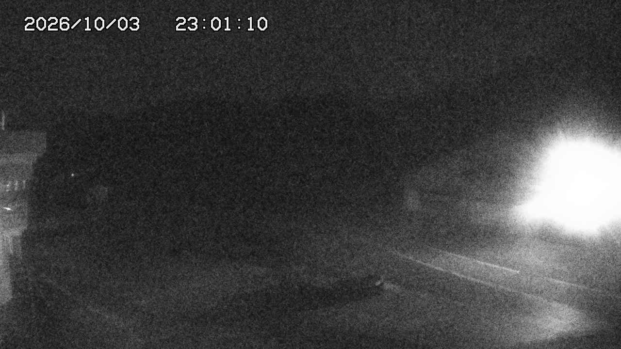 Gala Yuzawa Central Area [Melody Course] snow cam captured at 3 October 2026 at 11:48 pm GMT+9