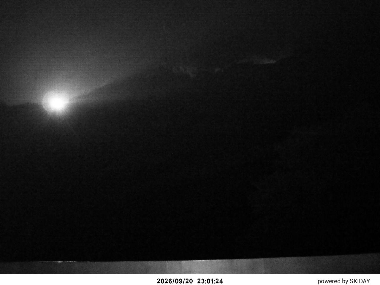 Naeba Takenohira Slope snow cam captured at 20 September 2026 at 11:18 pm GMT+9