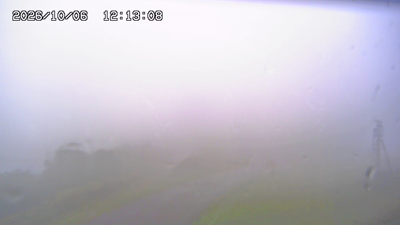 Yuzawa Kogen Restaurant Edelweiss · Minamiuonuma View snow cam captured at 6 October 2026 at 12:32 pm GMT+9
