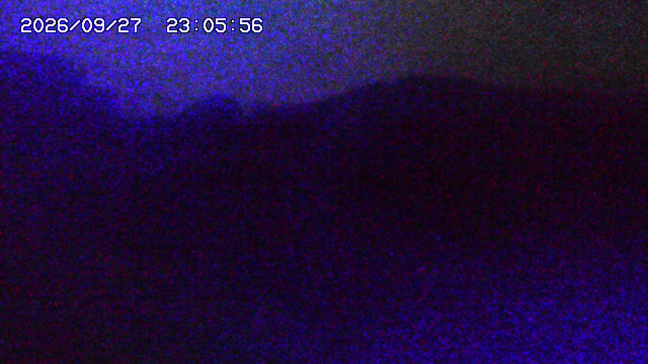 Yuzawa Kogen Panorama Summit Station · Mt Omine View snow cam captured at 27 September 2026 at 11:40 pm GMT+9