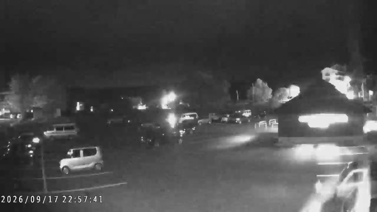 Happo-one Car Park 3 snow cam captured at 17 September 2026 at 11:42 pm GMT+9