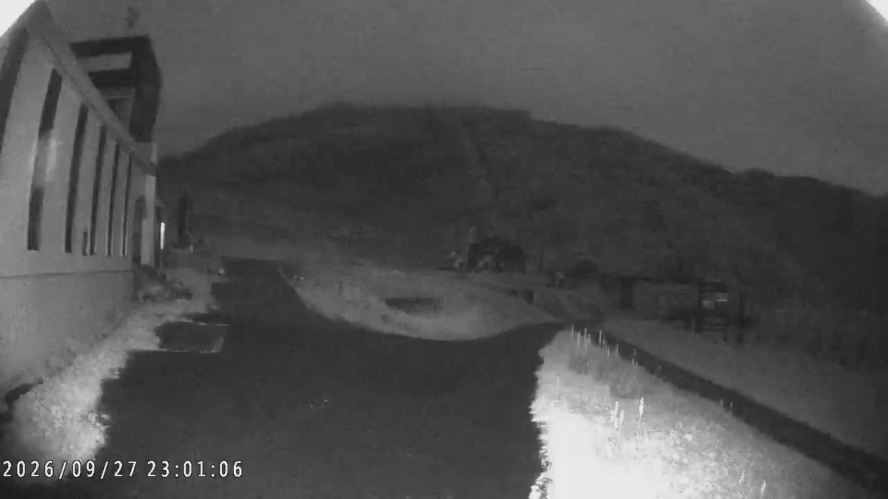 Happo-one Usagidaira Slope Live Camera snow cam captured at 27 September 2026 at 11:37 pm GMT+9