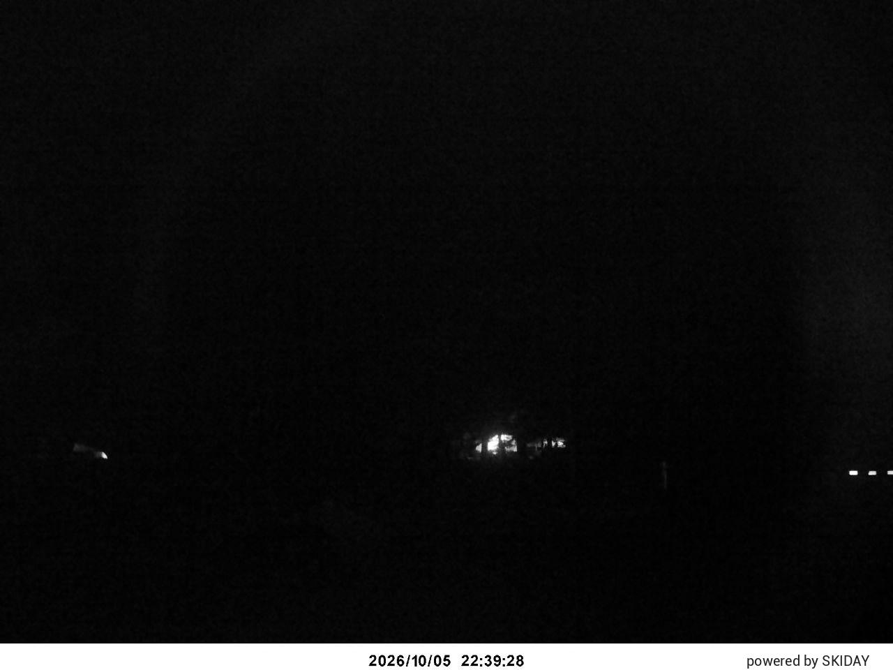 Norikura Yamaboushi Car Park snow cam captured at 5 October 2026 at 11:42 pm GMT+9