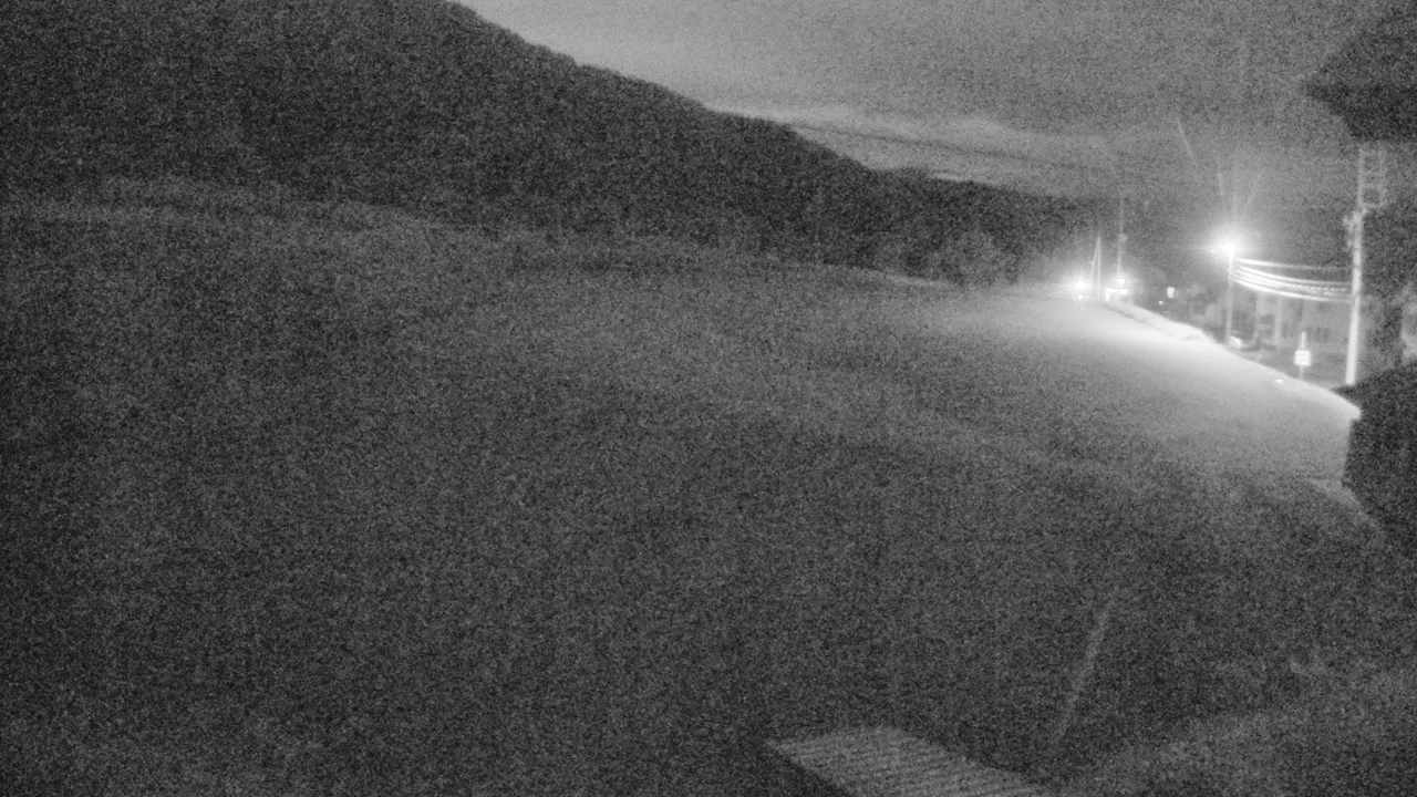 Nozawa Onsen Karasawa Slope snow cam captured at 23 September 2026 at 11:31 pm GMT+9