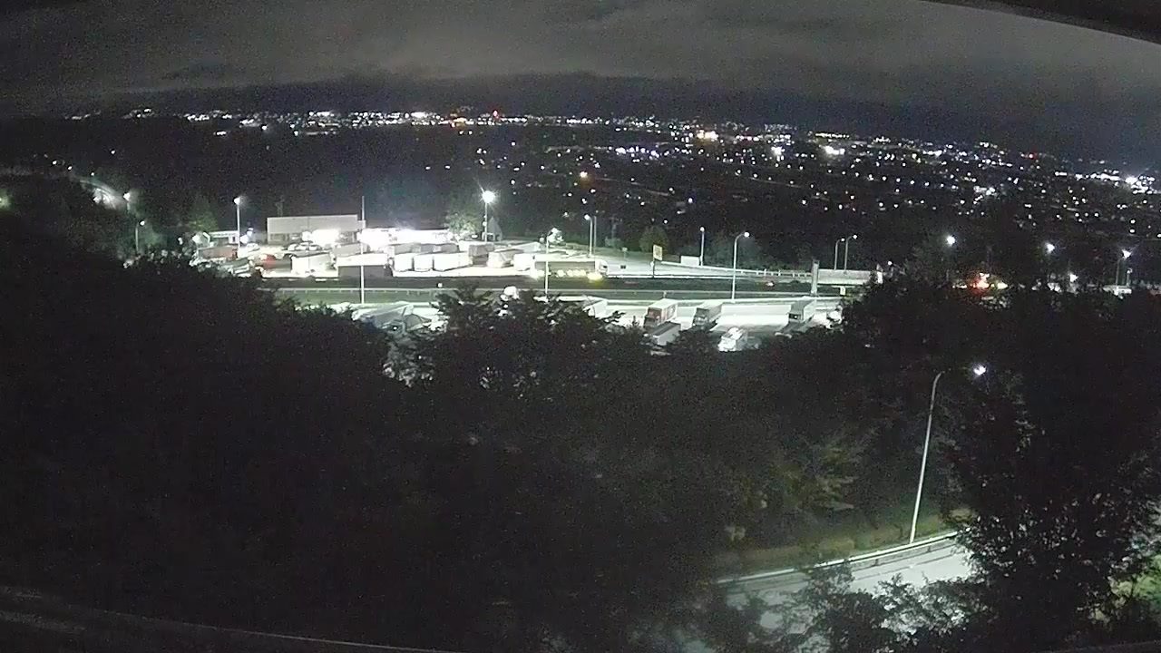 Parada View from South Parada snow cam captured at 11 September 2026 at 11:02 pm GMT+9