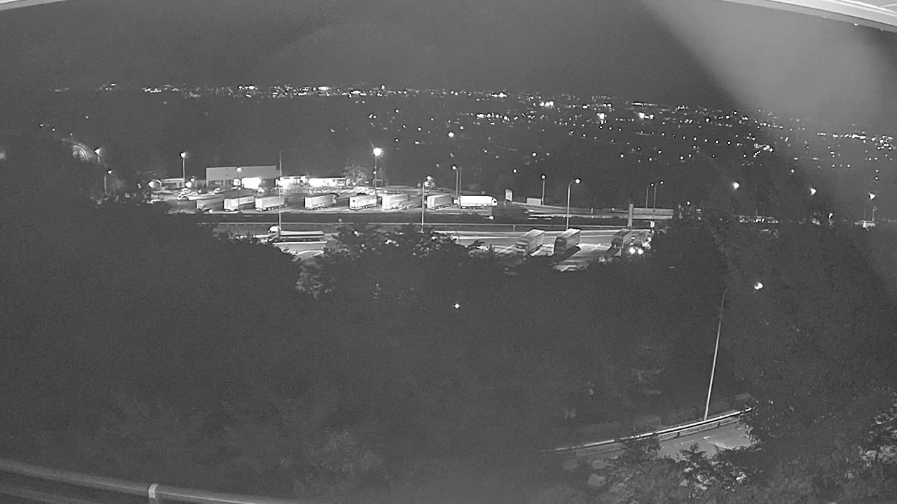 Parada View from South Parada snow cam captured at 12 September 2026 at 11:26 pm GMT+9