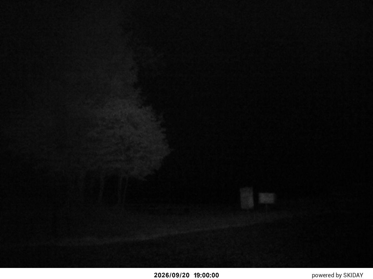 Shirakaba 2in1 Pleasure Course snow cam captured at 20 September 2026 at 7:16 pm GMT+9