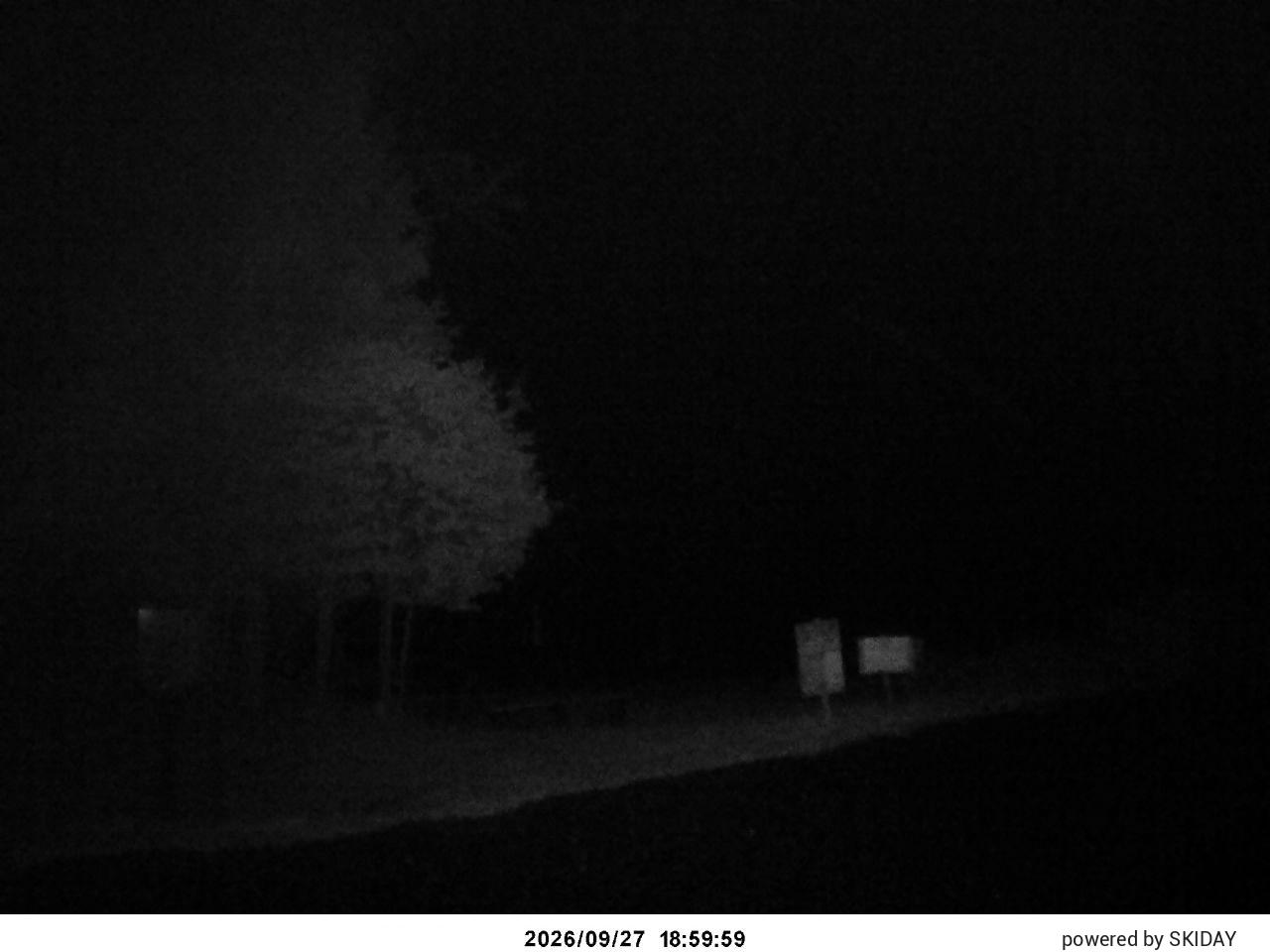 Shirakaba 2in1 Pleasure Course snow cam captured at 27 September 2026 at 7:35 pm GMT+9
