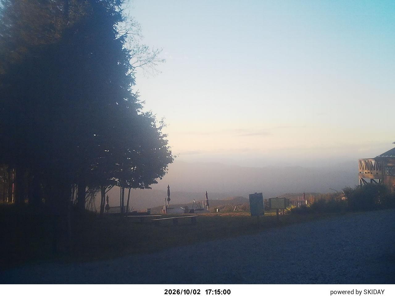 Shirakaba 2in1 Pleasure Course snow cam captured at 2 October 2026 at 6:47 pm GMT+9