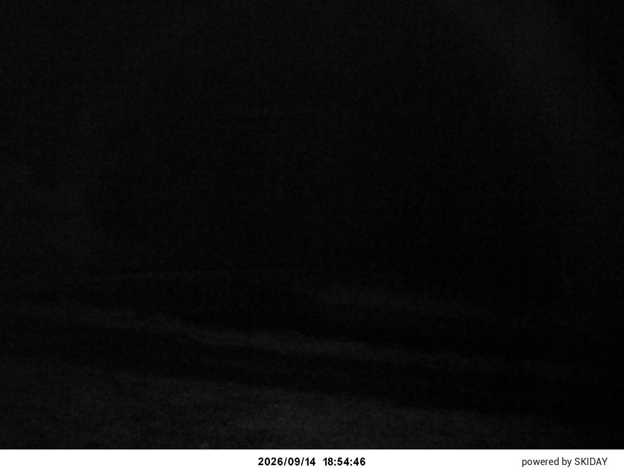 Shirakaba 2in1 Shirakaba 2in1 · Upper Pleasure Course snow cam captured at 14 September 2026 at 7:31 pm GMT+9