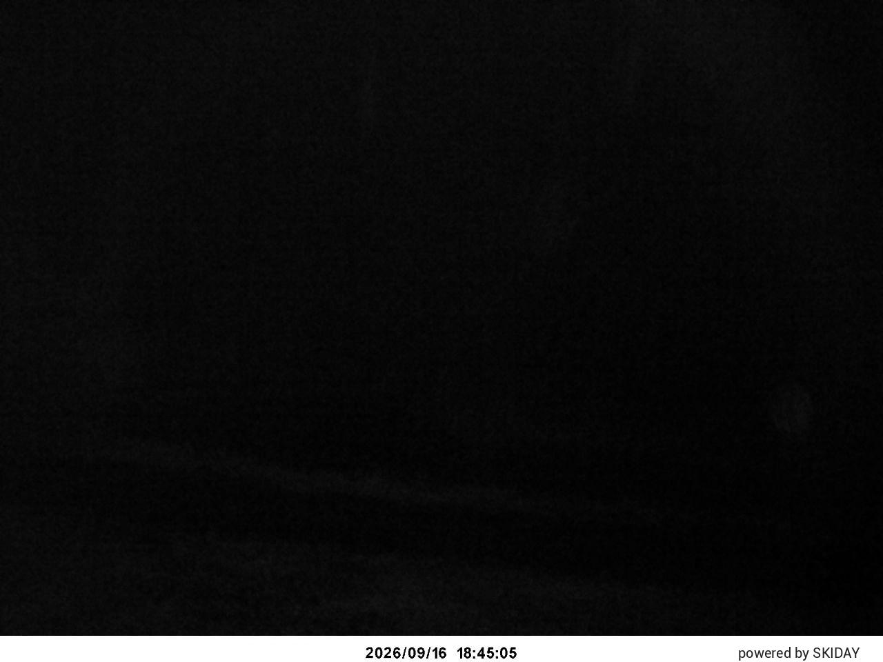 Shirakaba 2in1 Shirakaba 2in1 · Upper Pleasure Course snow cam captured at 16 September 2026 at 7:19 pm GMT+9