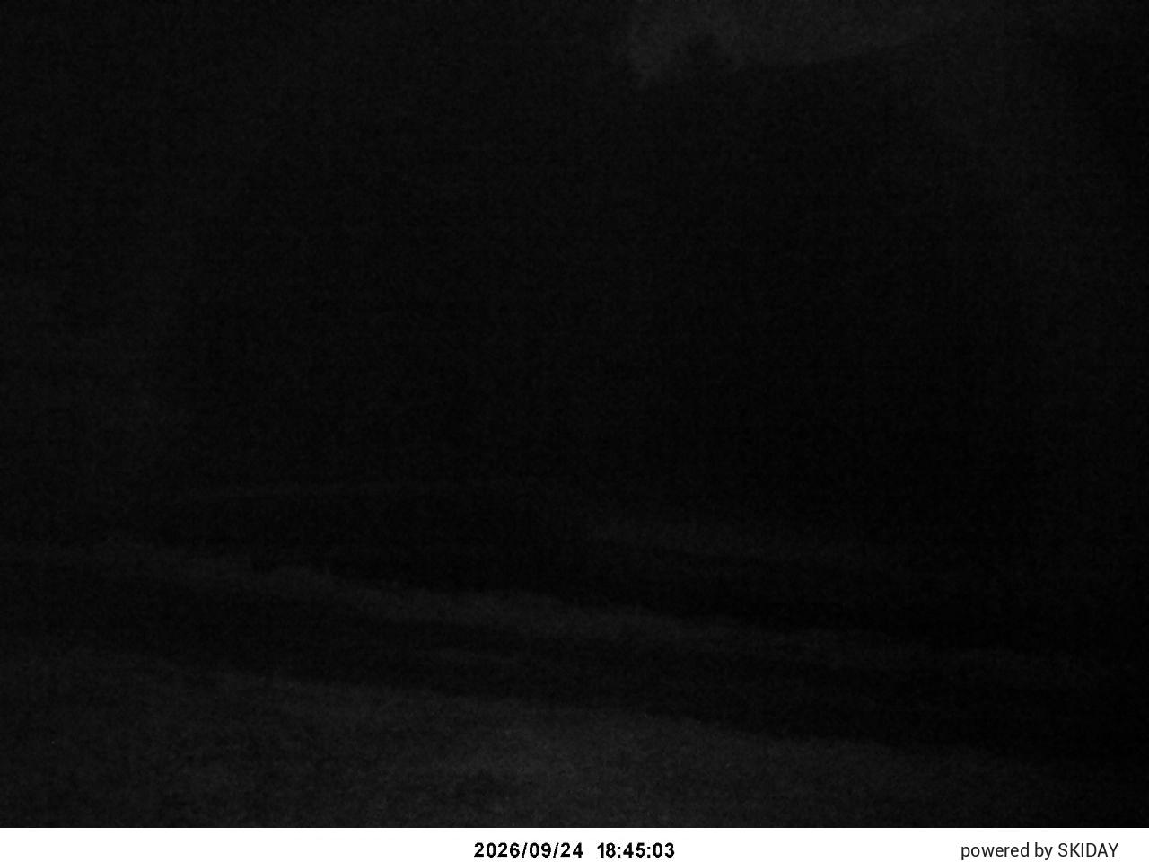Shirakaba 2in1 Shirakaba 2in1 · Upper Pleasure Course snow cam captured at 24 September 2026 at 7:12 pm GMT+9