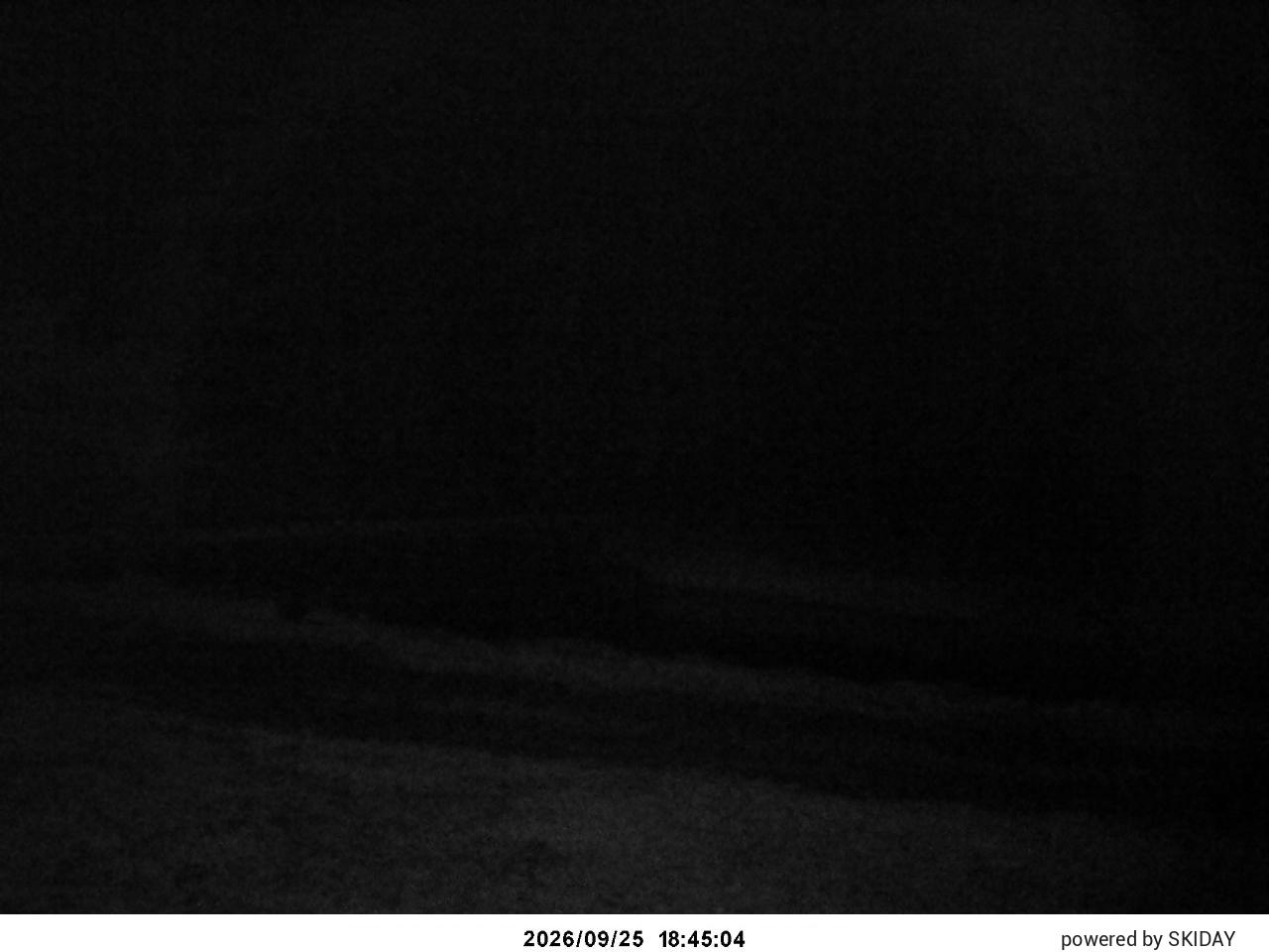 Shirakaba 2in1 Shirakaba 2in1 · Upper Pleasure Course snow cam captured at 25 September 2026 at 7:37 pm GMT+9