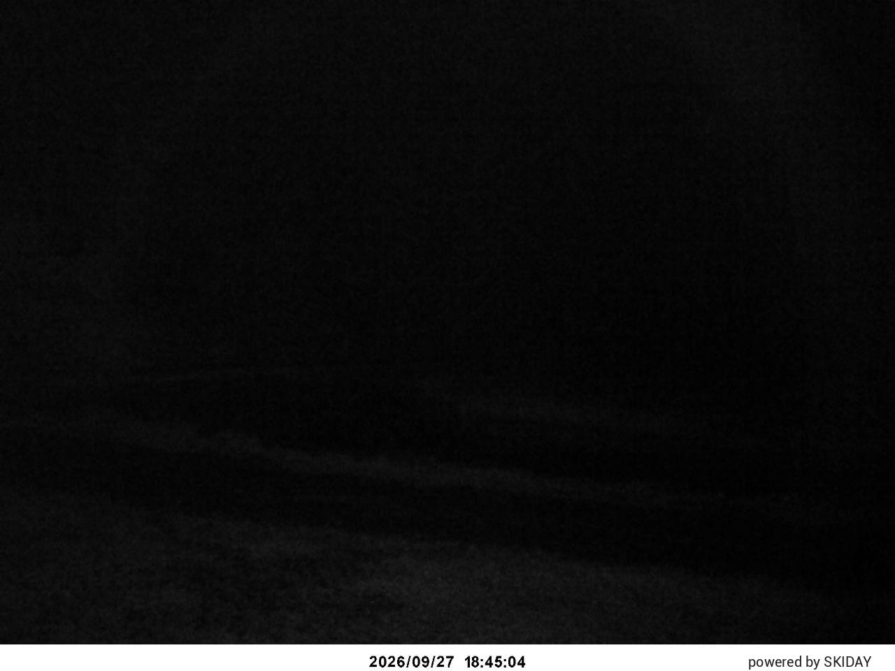 Shirakaba 2in1 Shirakaba 2in1 · Upper Pleasure Course snow cam captured at 27 September 2026 at 7:35 pm GMT+9
