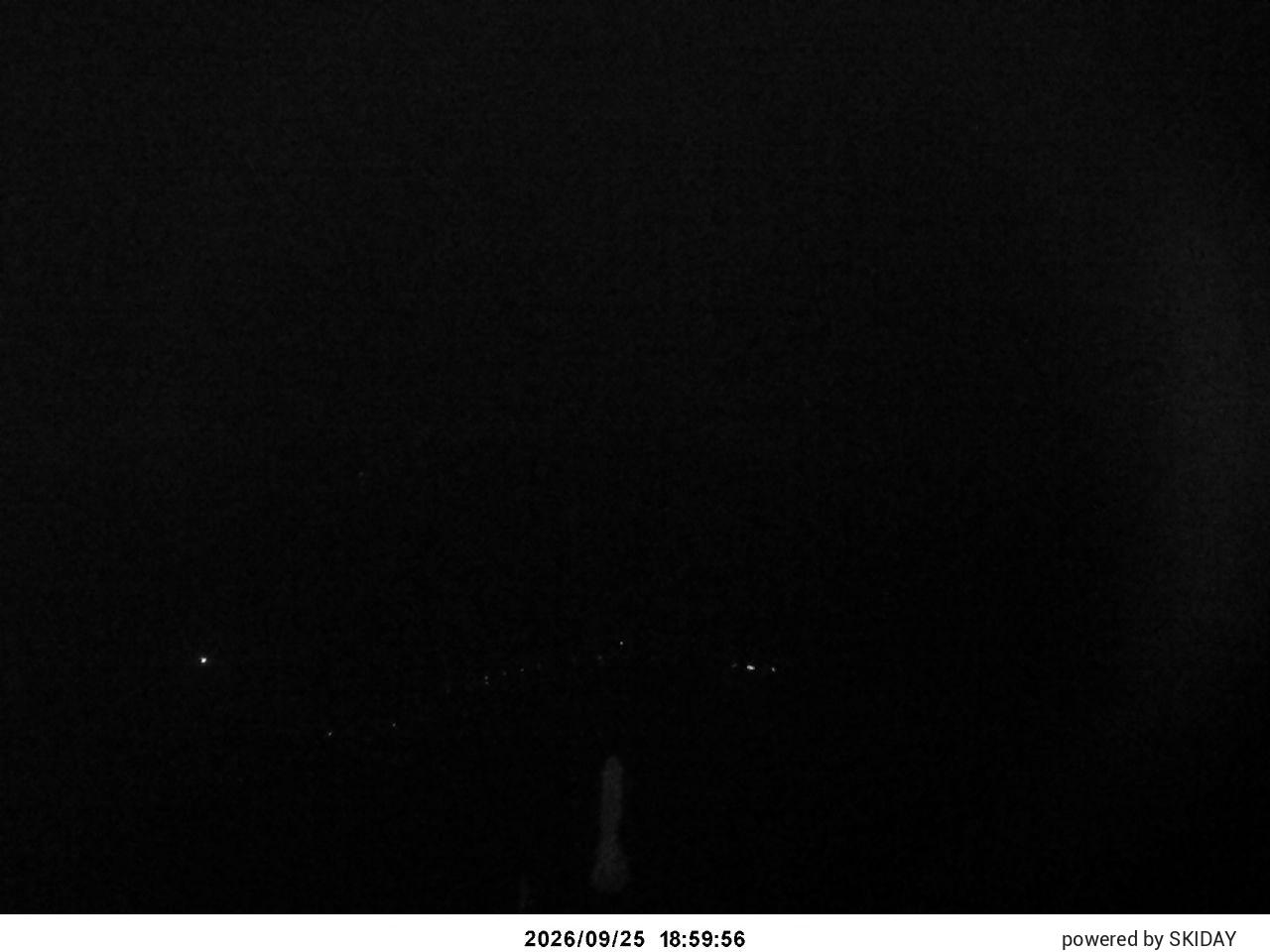 Shirakaba Kokusai Lower Main Course snow cam captured at 25 September 2026 at 7:37 pm GMT+9