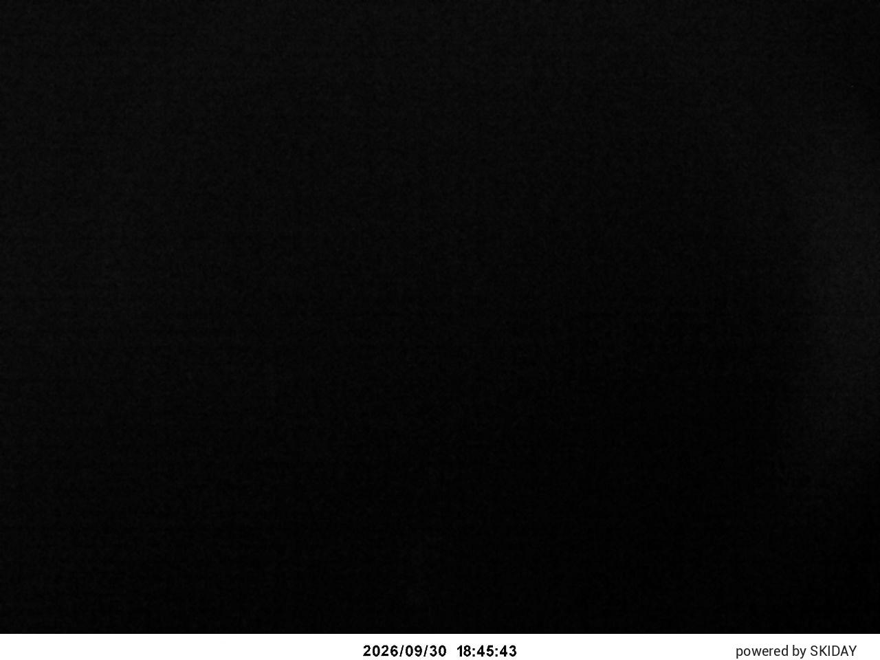 Shirakaba Kokusai Lower Main Course snow cam captured at 30 September 2026 at 7:26 pm GMT+9