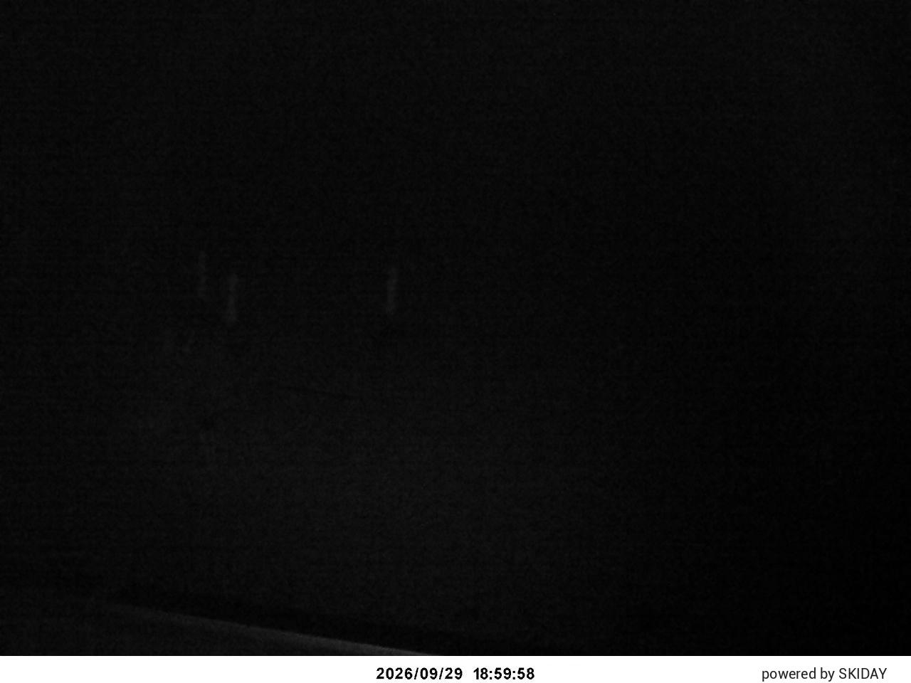 Shirakaba Kokusai Gondola Summit Terrace snow cam captured at 29 September 2026 at 7:25 pm GMT+9
