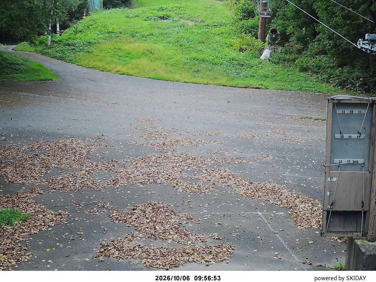 Tangram Cam 2 snow cam captured at 6 October 2026 at 11:02 am GMT+9