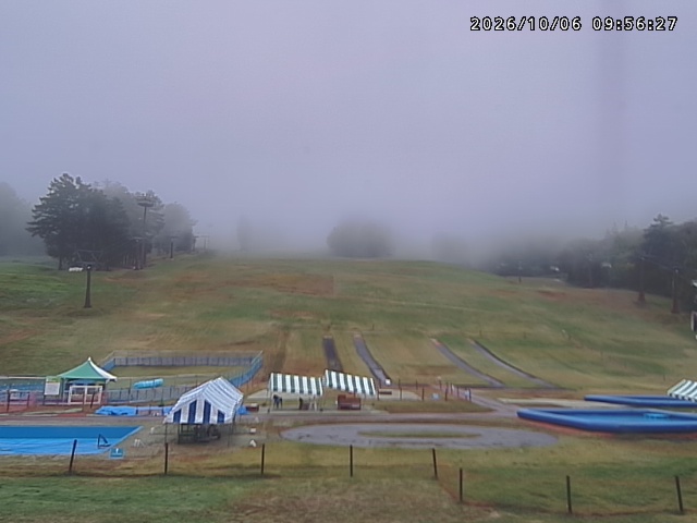 Tangram Tangram snow cam captured at 6 October 2026 at 11:02 am GMT+9