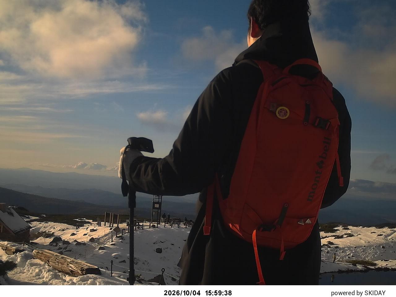Togari Onsen Earth Dragon Field · Camera 1 snow cam captured at 4 October 2026 at 5:04 pm GMT+9