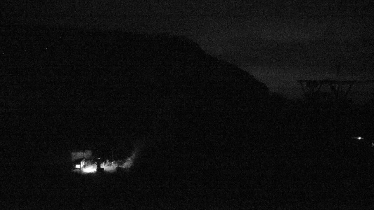Tsugaike Kogen Tsuganomori Gondola Summit · 1,580m snow cam captured at 18 September 2026 at 11:14 pm GMT+9