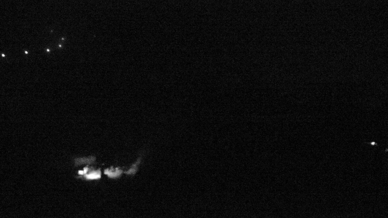 Tsugaike Kogen Tsuganomori Gondola Summit · 1,580m snow cam captured at 20 September 2026 at 11:22 pm GMT+9
