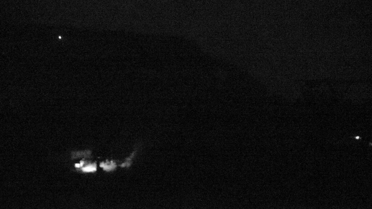 Tsugaike Kogen Tsuganomori Gondola Summit · 1,580m snow cam captured at 21 September 2026 at 11:47 pm GMT+9