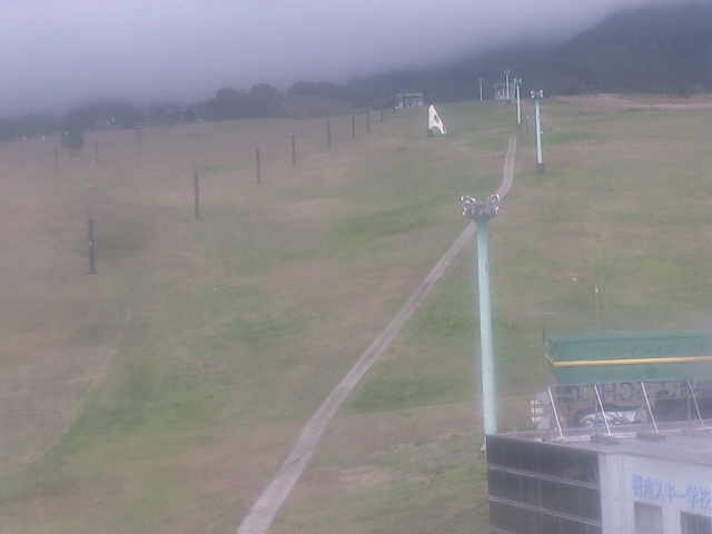 Tsugaike Kogen Kane-no-Naru-Oka Slope snow cam captured at 6 October 2026 at 10:10 am GMT+9