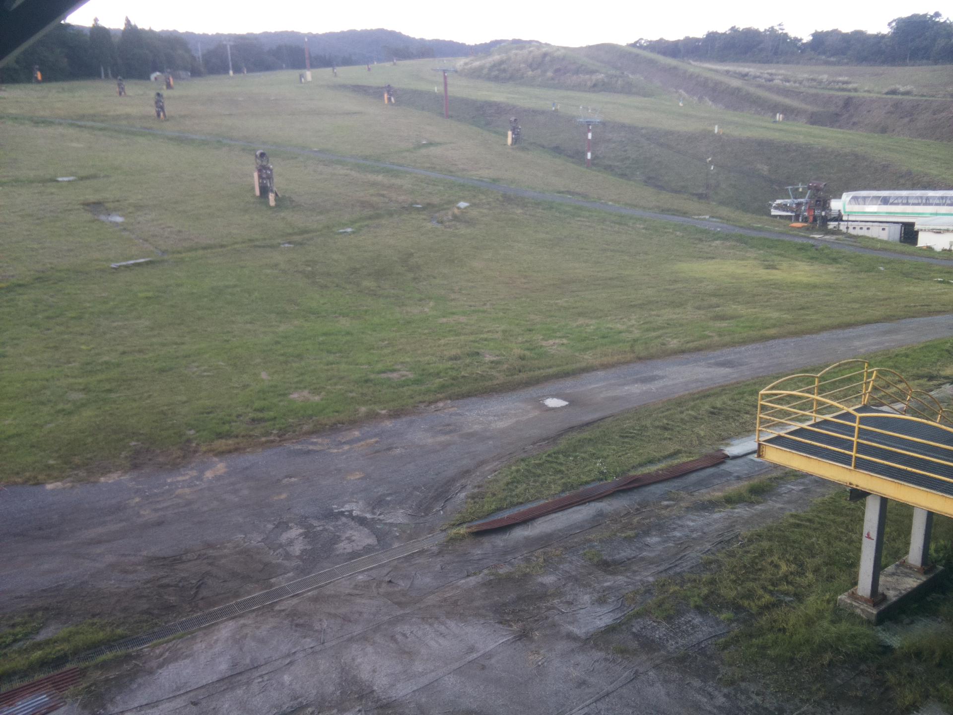 Takasu Base Centre House snow cam captured at 30 September 2026 at 6:15 pm GMT+9
