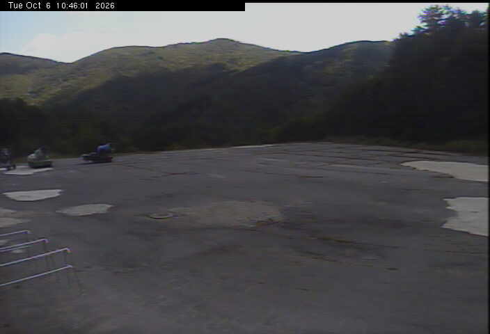 Osorakan Cam 3 · Osorakan Lodge Car Park snow cam captured at 6 October 2026 at 11:10 am GMT+9