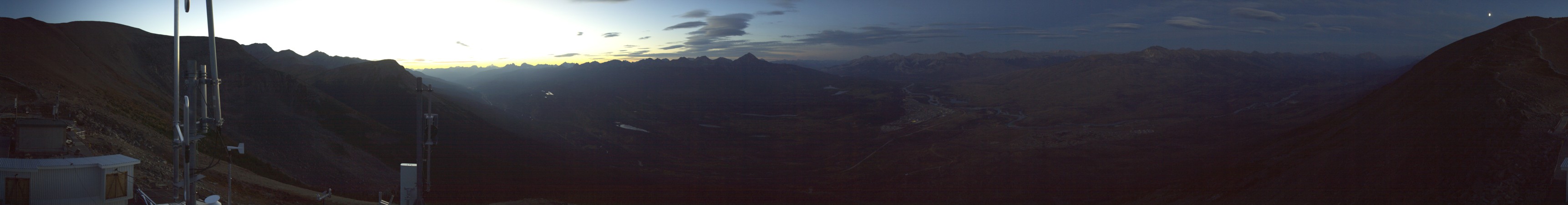 Jasper Marmot Jasper SkyTram snow cam captured at 20 September 2026 at 8:29 pm GMT-6