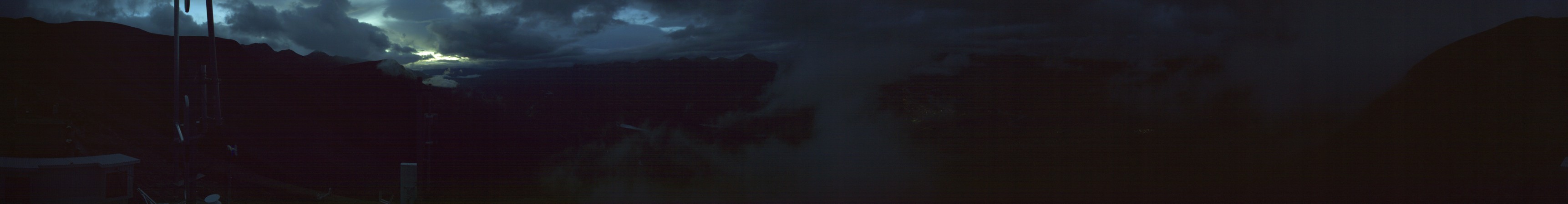 Jasper Marmot Jasper SkyTram snow cam captured at 25 September 2026 at 8:16 pm GMT-6