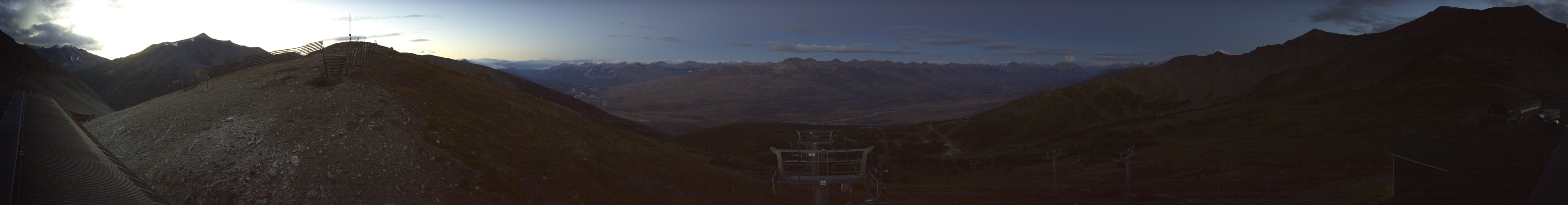 Jasper Marmot Marmot Basin snow cam captured at 11 September 2026 at 9:09 pm GMT-6
