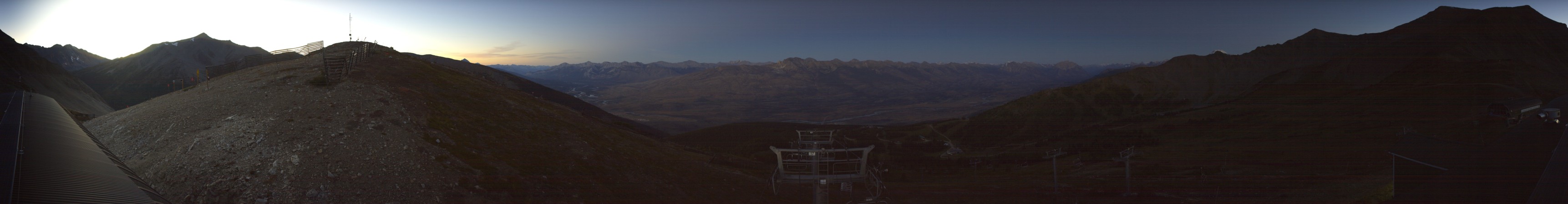 Jasper Marmot Marmot Basin snow cam captured at 12 September 2026 at 8:48 pm GMT-6