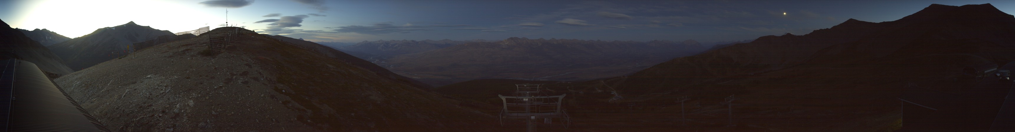 Jasper Marmot Marmot Basin snow cam captured at 20 September 2026 at 8:40 pm GMT-6