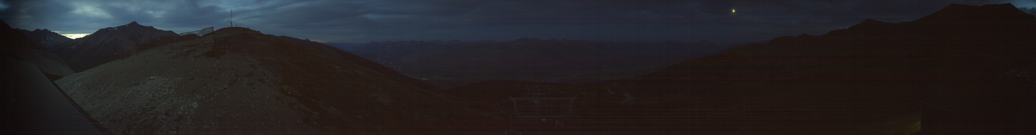 Jasper Marmot Marmot Basin snow cam captured at 22 September 2026 at 8:30 pm GMT-6