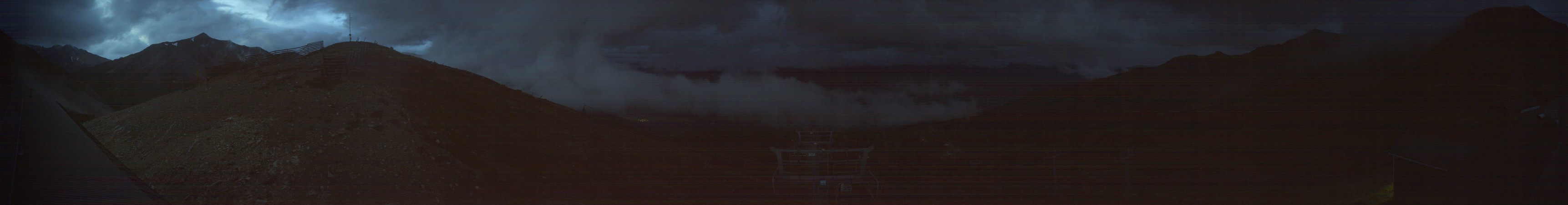 Jasper Marmot Marmot Basin snow cam captured at 25 September 2026 at 8:27 pm GMT-6
