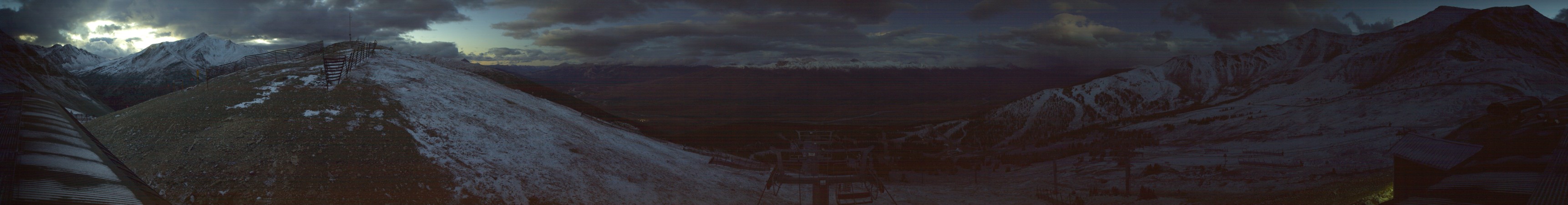 Jasper Marmot Marmot Basin snow cam captured at 26 September 2026 at 8:28 pm GMT-6
