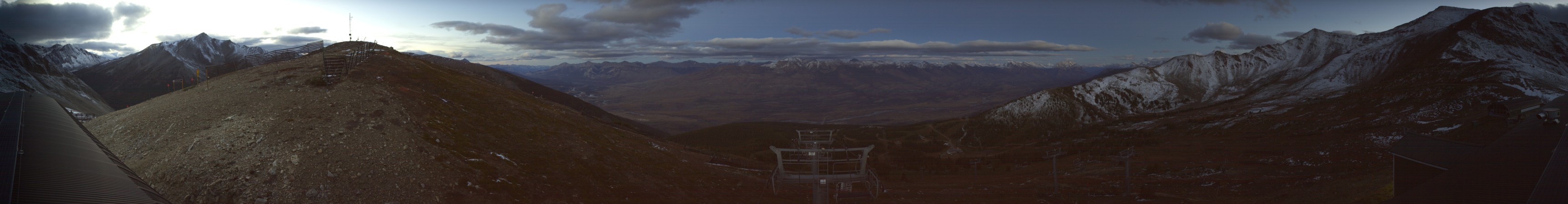Jasper Marmot Marmot Basin snow cam captured at 27 September 2026 at 8:15 pm GMT-6