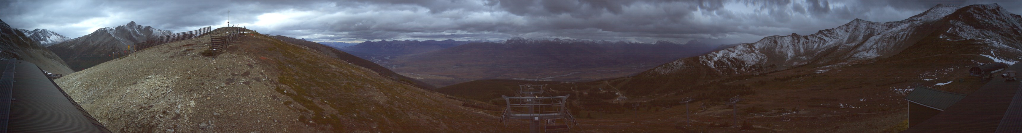 Jasper Marmot Marmot Basin snow cam captured at 28 September 2026 at 8:09 pm GMT-6