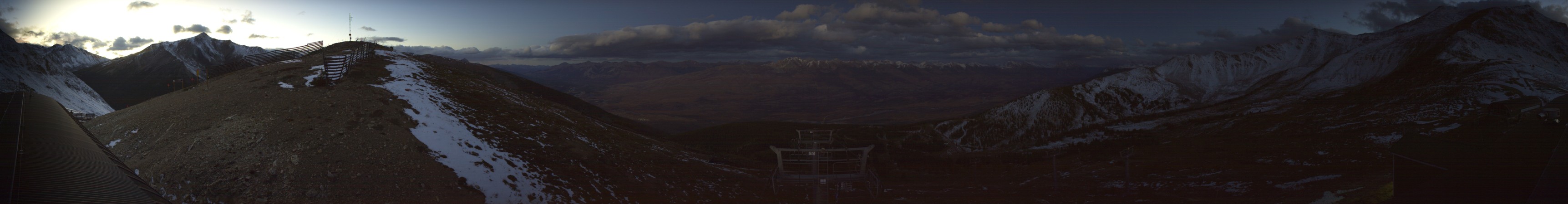 Jasper Marmot Marmot Basin snow cam captured at 29 September 2026 at 8:11 pm GMT-6