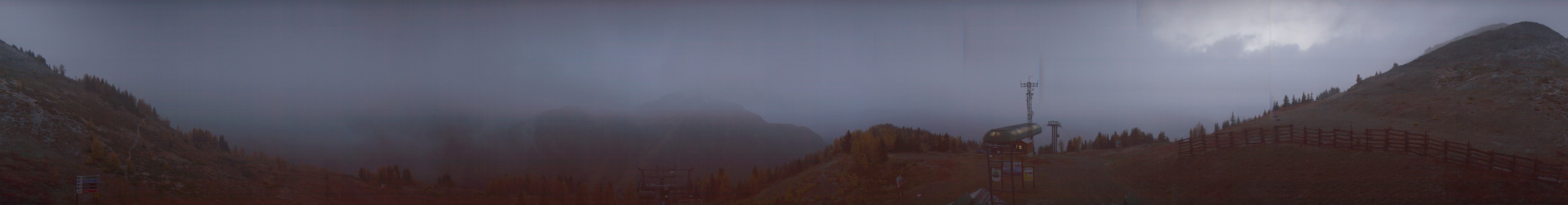 Ski Lake Louise Ptarmigan snow cam captured at 25 September 2026 at 7:59 pm GMT-6
