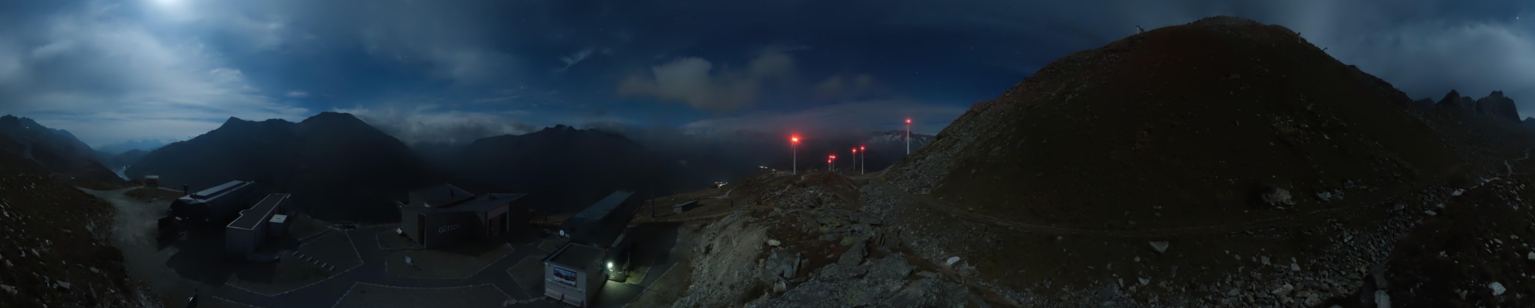 Andermatt Sedrun Disentis Gütsch snow cam captured at 29 September 2026 at 11:50 pm GMT+2