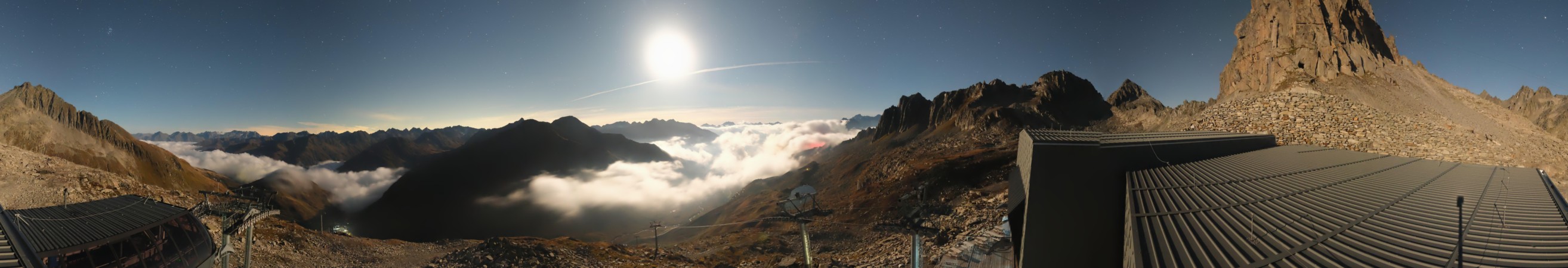 Andermatt Sedrun Disentis Schneehüenerstock snow cam captured at 21 September 2026 at 11:52 pm GMT+2